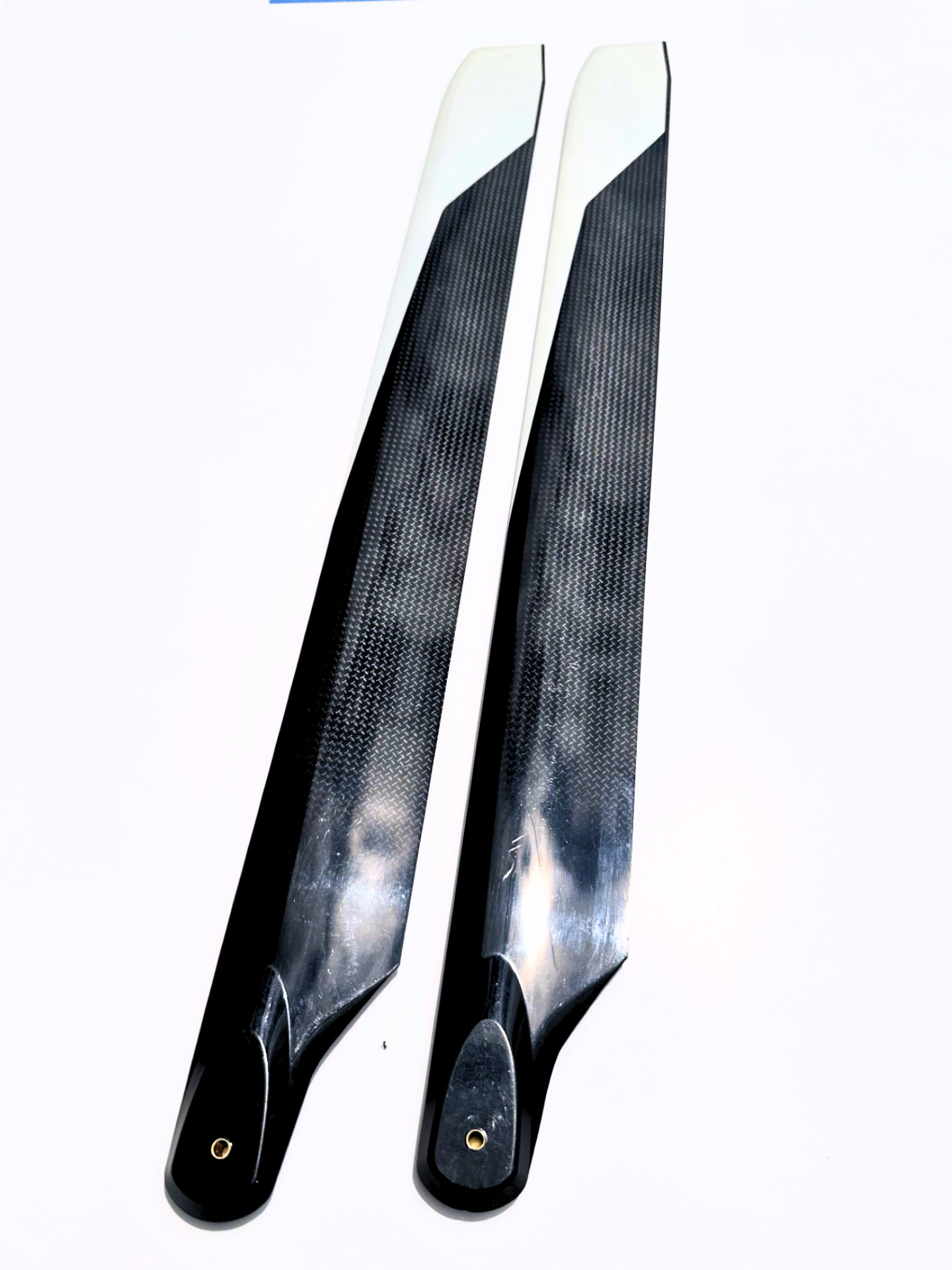 *Used* Rail R-556mm Main Blades (Discontinued)